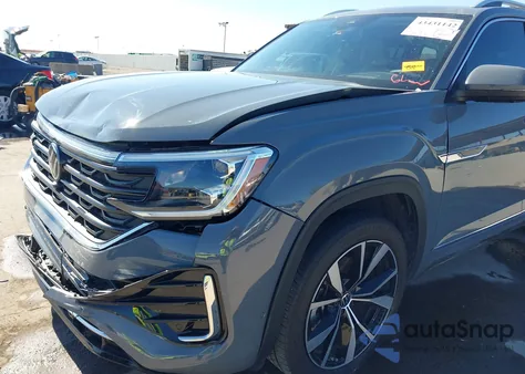 2025 Volkswagen Atlas 2.0T Sel Premium R-Line from USA, damaged, VIN 1V2FR2CA6SC518369